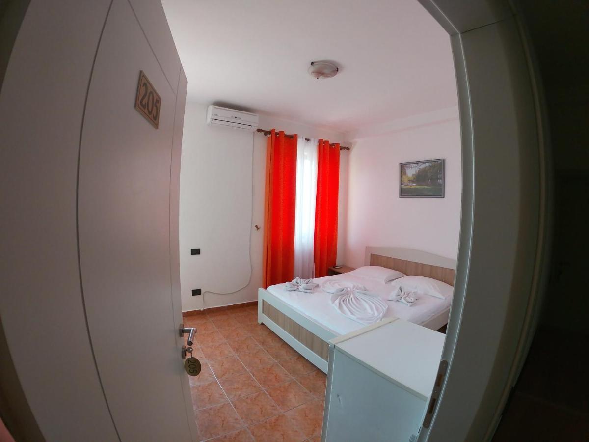 Hotel Bolonja Шенгін Екстер'єр фото