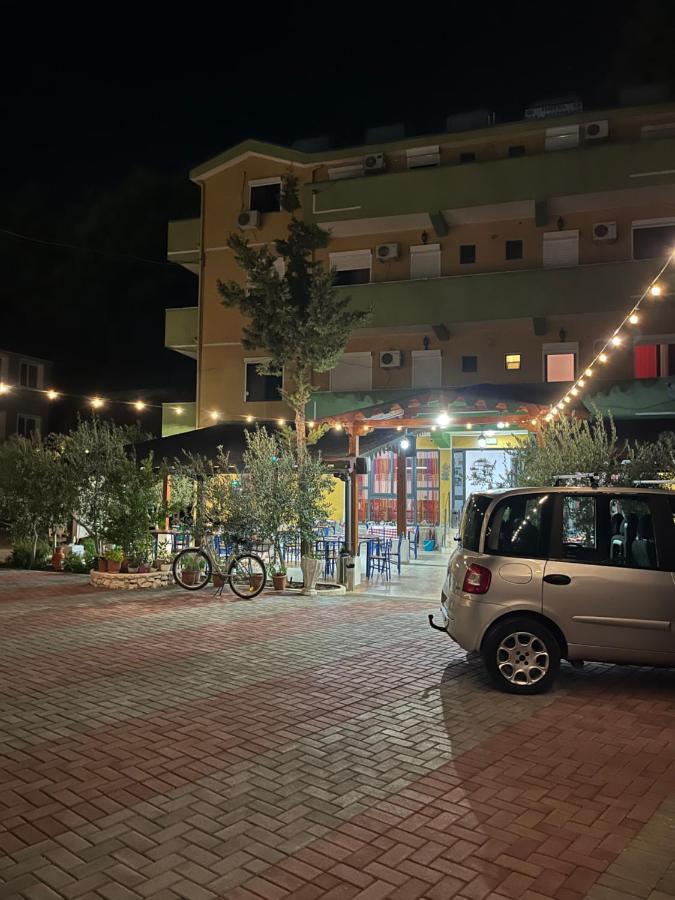 Hotel Bolonja Шенгін Екстер'єр фото