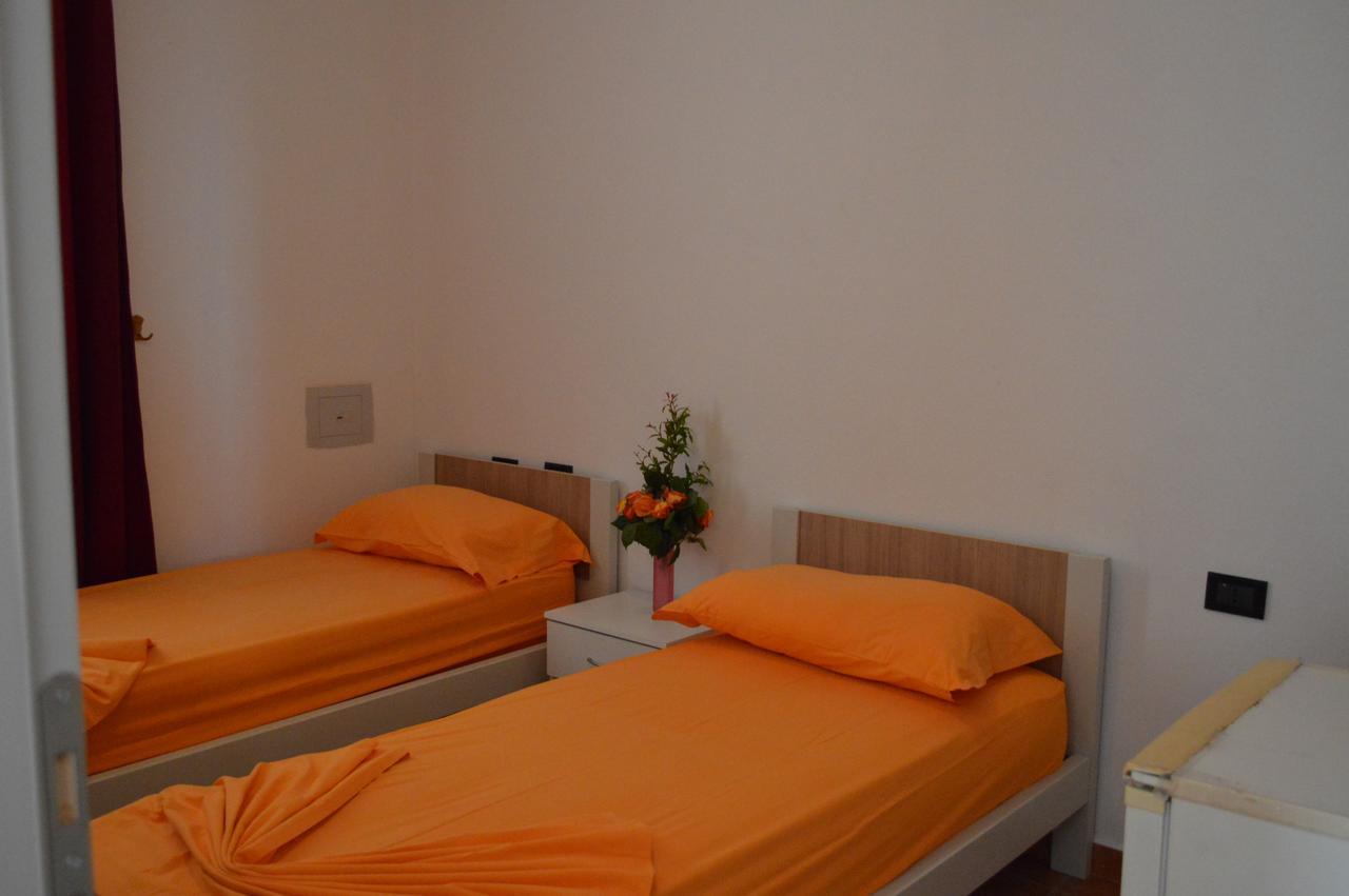 Hotel Bolonja Шенгін Екстер'єр фото